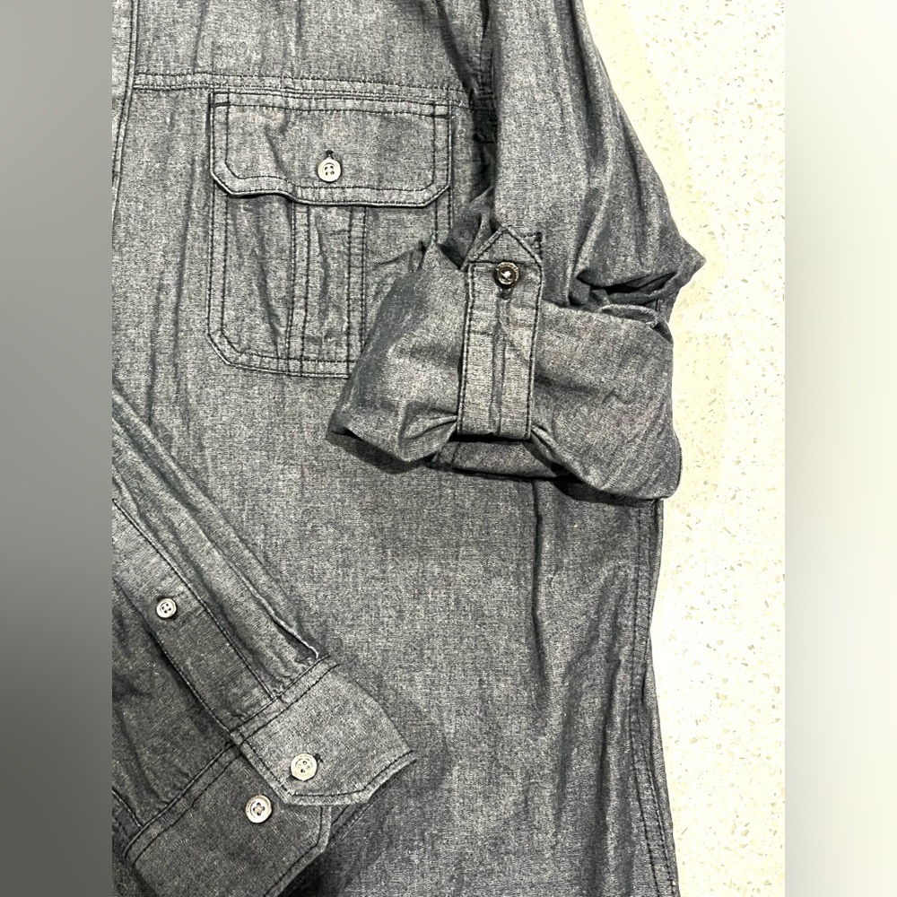 Rock & Republic Blue/Black Cotton Denim Look Shirt long Sleeve Roll Tab Button - Picture 5 of 7